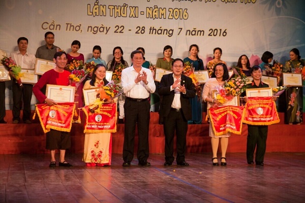 Hoi dien cap thanh pho 2